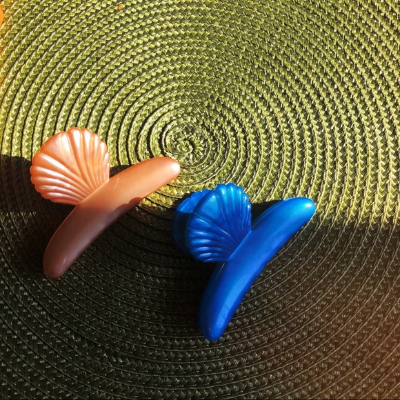 FREE w/ any purchase 💌 - Picture 3 of 7